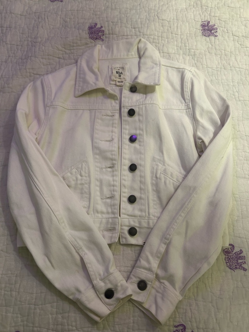Billabong White Denim Jean Jacket with Contrast Black Buttons